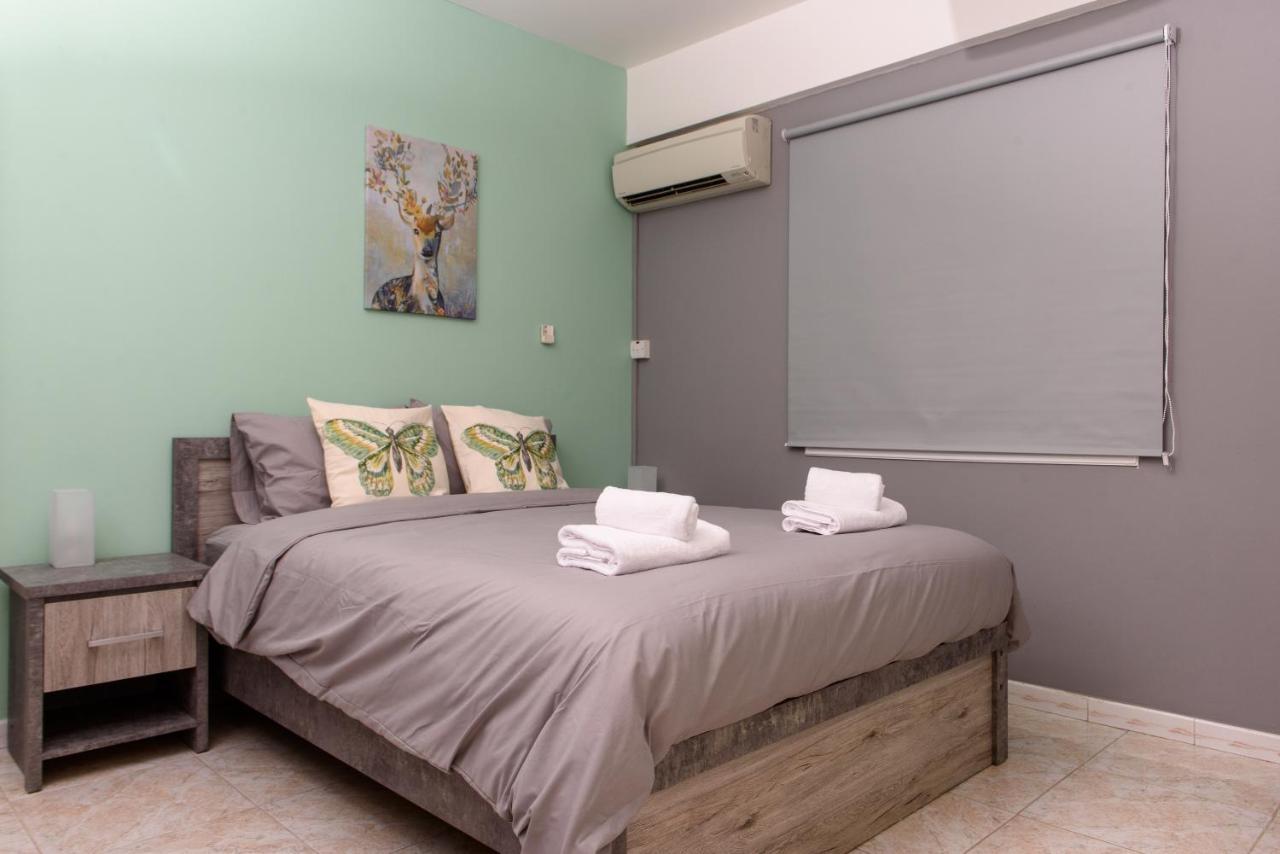 Callisto 3 Bedroom Apartment Larnaca Buitenkant foto