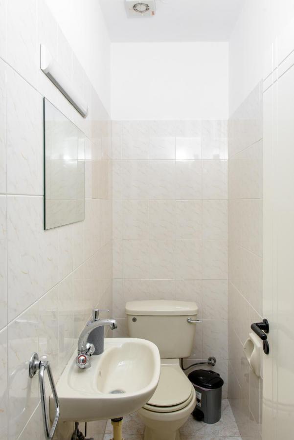 Callisto 3 Bedroom Apartment Larnaca Buitenkant foto
