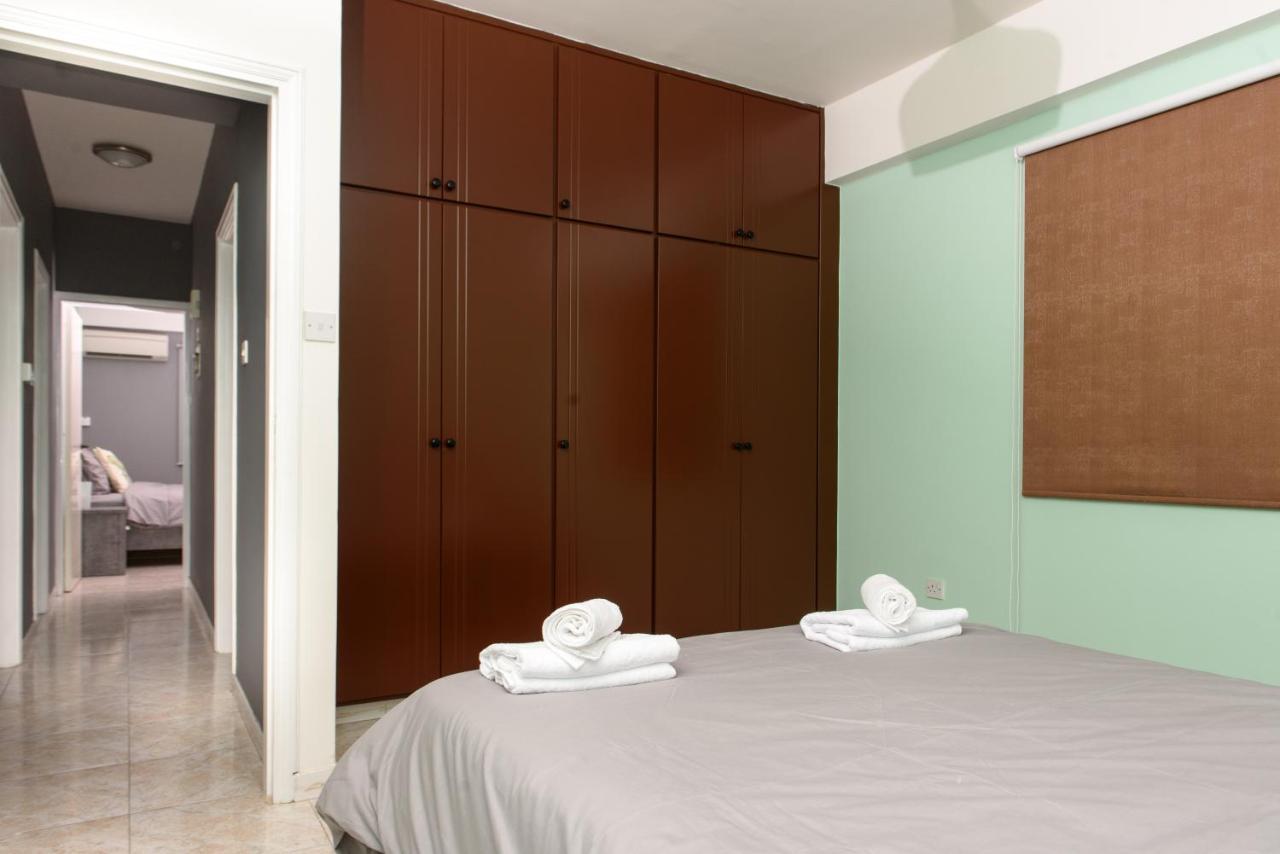 Callisto 3 Bedroom Apartment Larnaca Buitenkant foto
